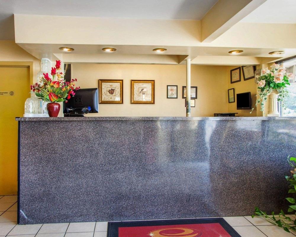 Econo Lodge Somers Point photo 2