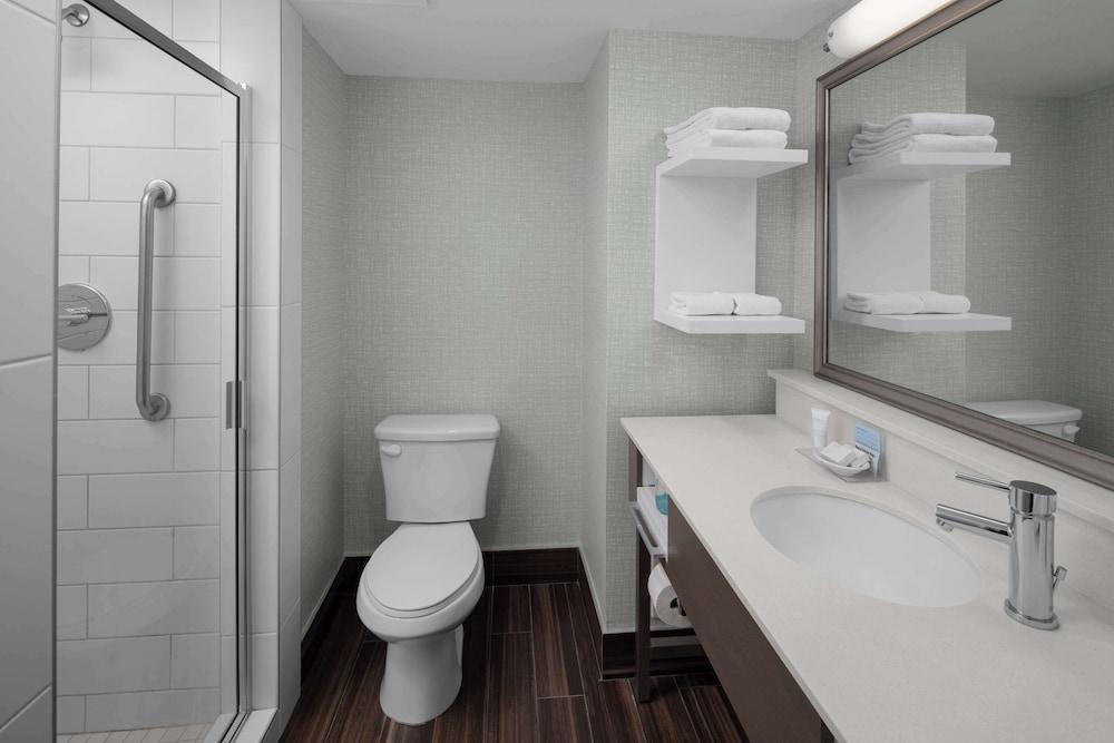 Hampton Inn & Suites Orem photo 28