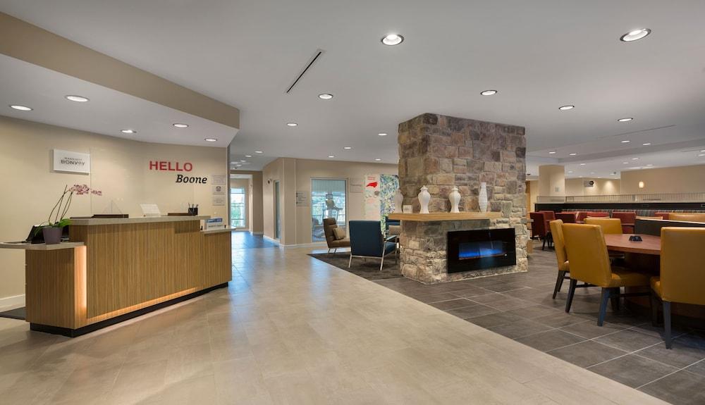 TownePlace Suites by Marriott Boone photo 27