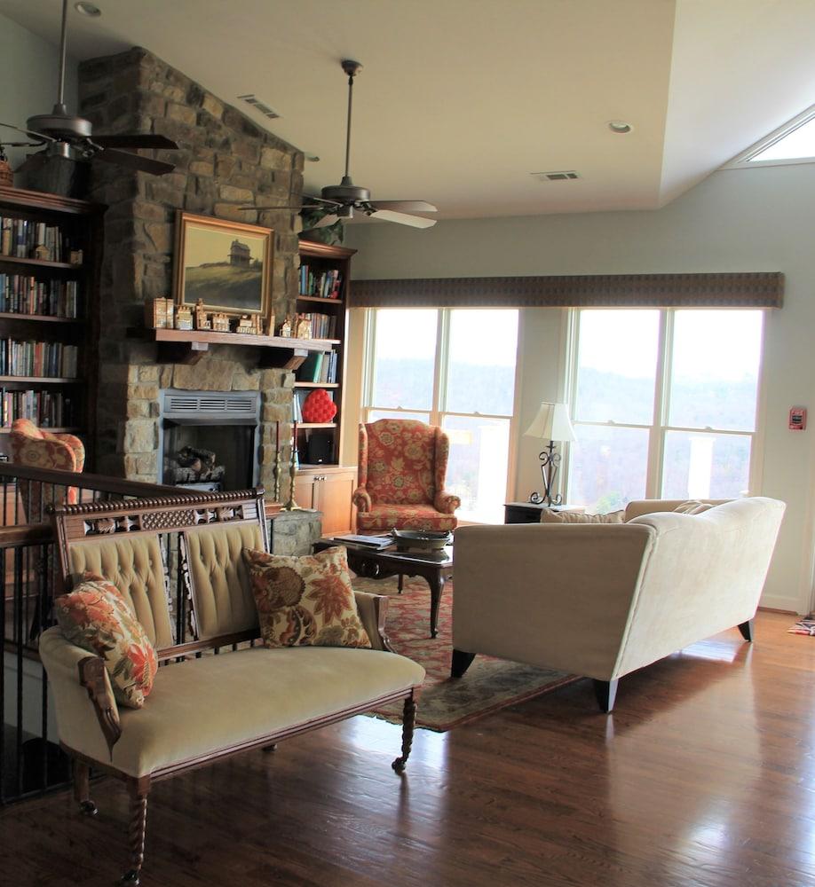 Inn at Riverbend photo 13