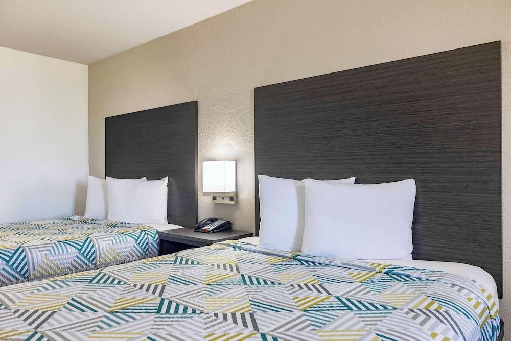 Motel 6 Lake Charles, LA photo 10