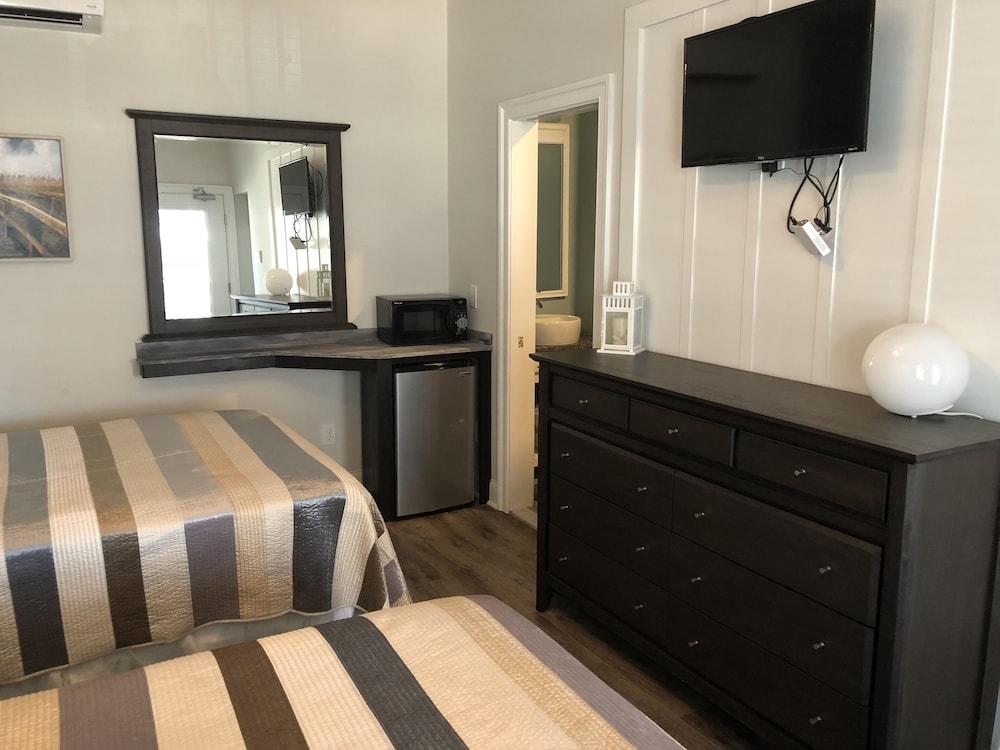 Ocean Manor Inn photo 18