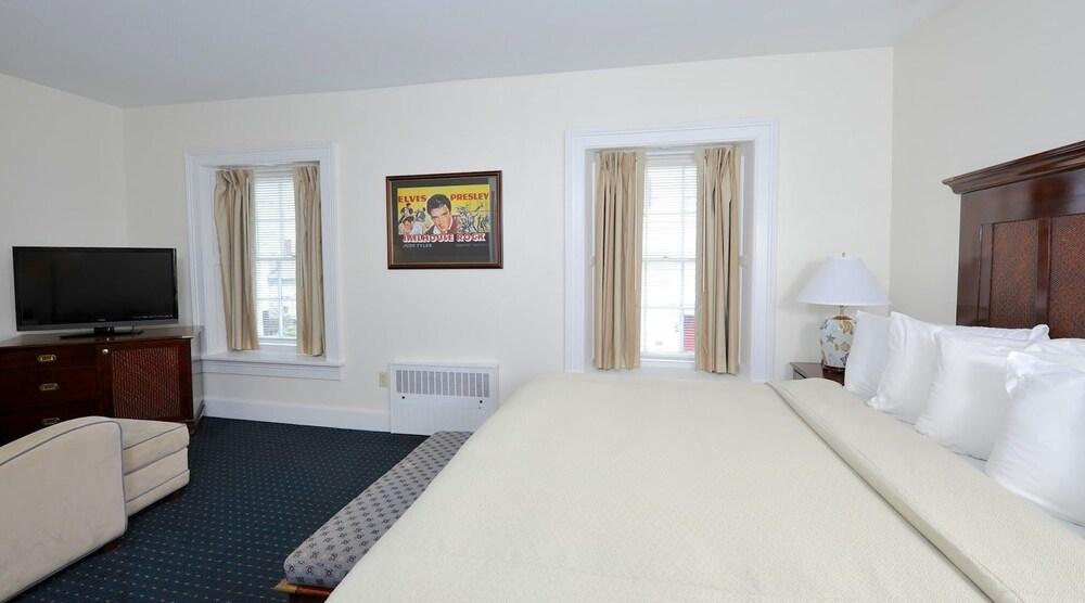 Jailhouse Inn photo 10
