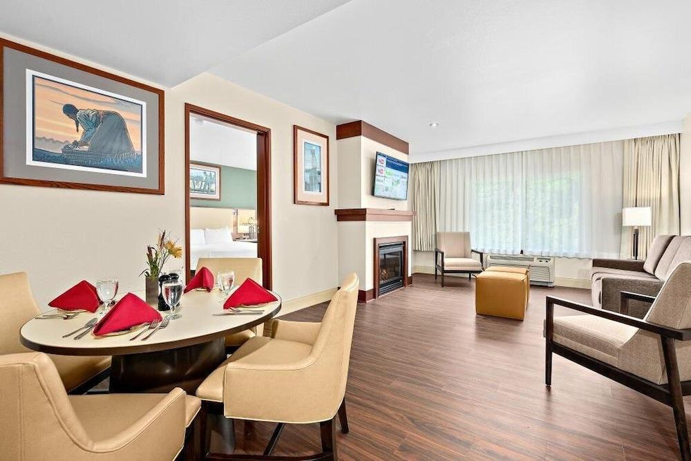 Lucky Eagle Casino & Hotel photo 7