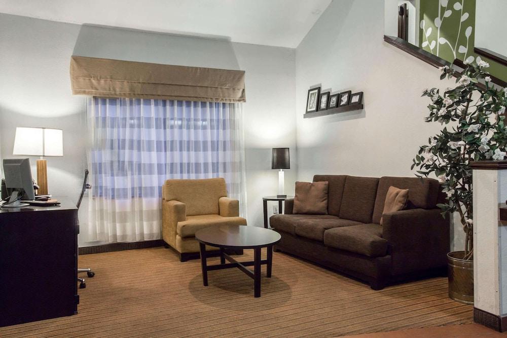 Rodeway Inn Austell Six Flags photo 11