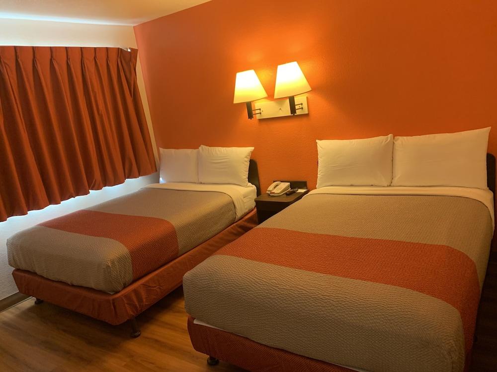 Motel 6 Grants, NM photo 5