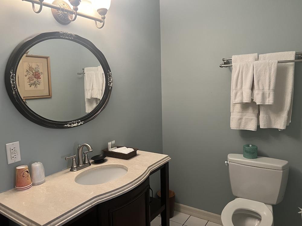 Plumsteadville Inn photo 11