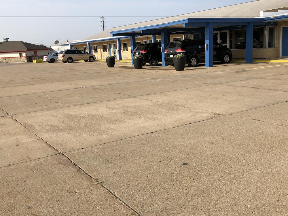 Amber Inn Motel Le Mars photo 31