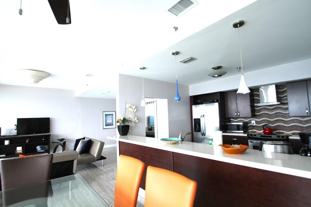 Tropical Suites Inc. photo 3