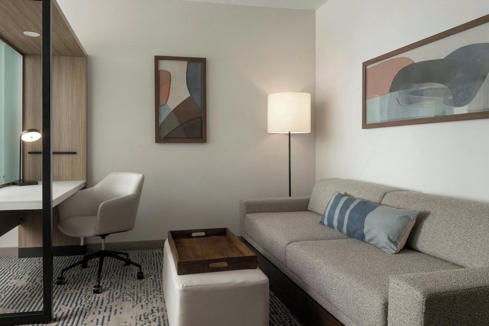Springhill Suites By Marriott Troy Dayton photo 7