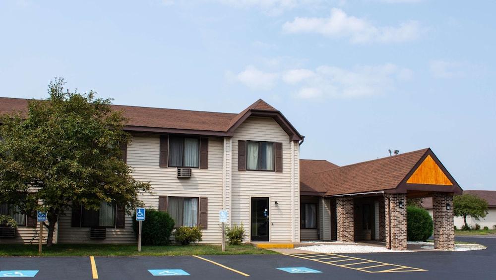 Magnuson Hotel Country Inn photo 52