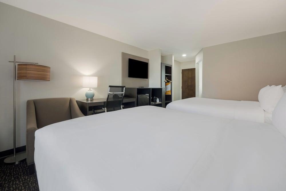Sleep Inn Madison photo 10
