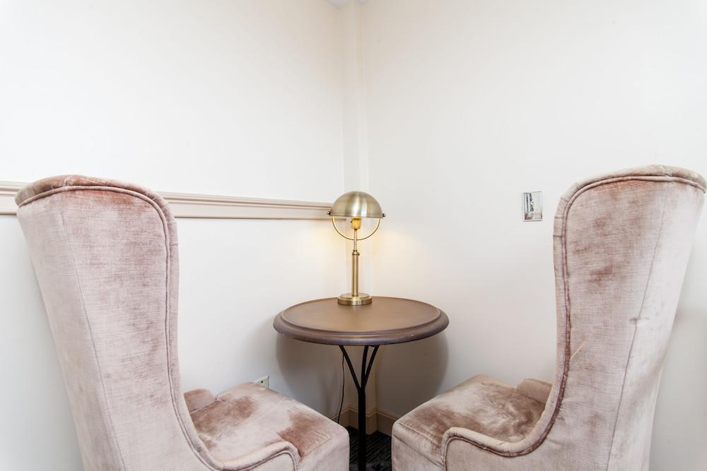 Garrison Inn Boutique Hotel photo 50