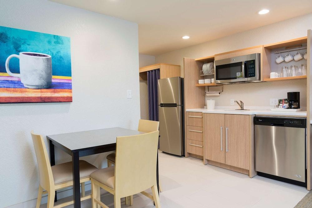 Home2 Suites by Hilton Nokomis Sarasota Casey Key photo 14