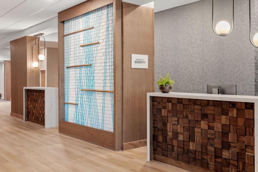 Delta Hotels by Marriott Bristol photo 2