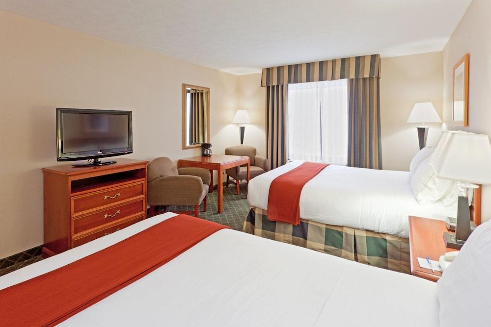 Holiday Inn Express & Suites Kent - University Area by IHG photo 14