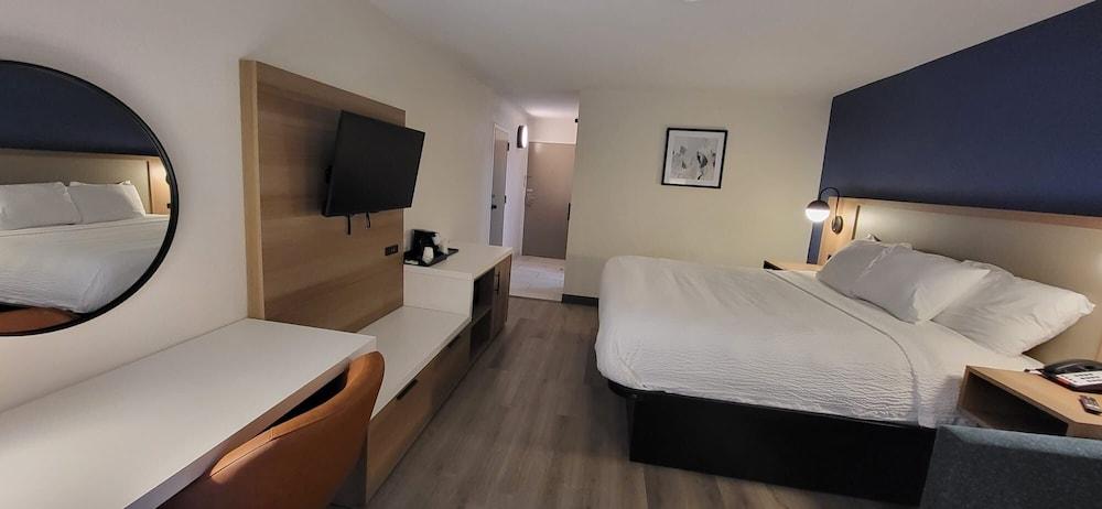 La Quinta Inn & Suites by Wyndham Myrtle Beach photo 3