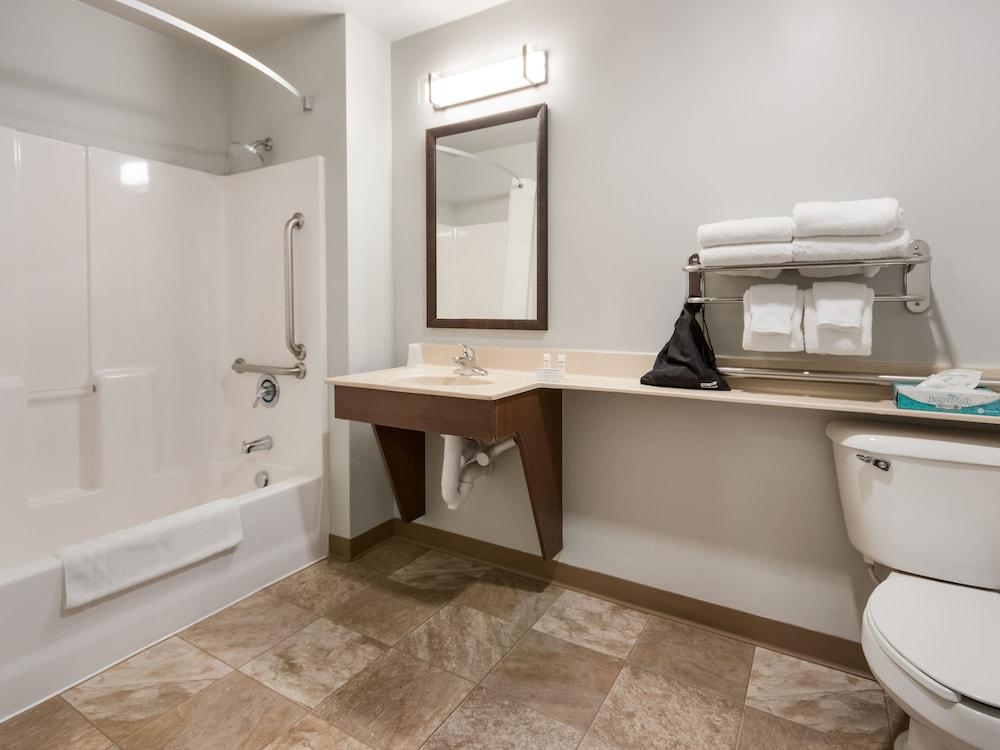 My Place Hotel - Yakima photo 22
