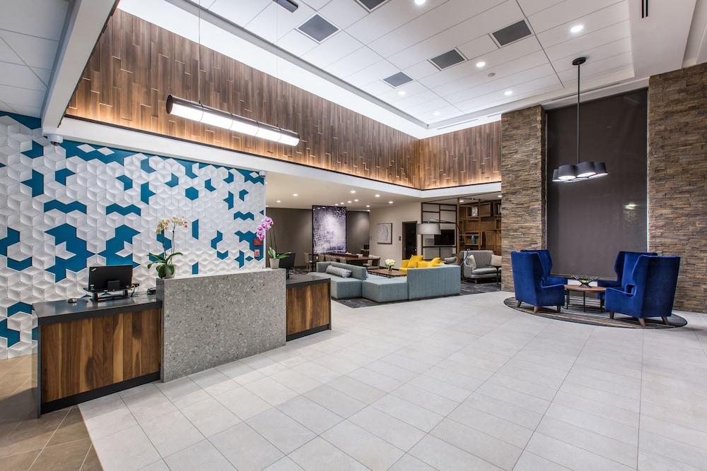 Hyatt Place Delano photo 2