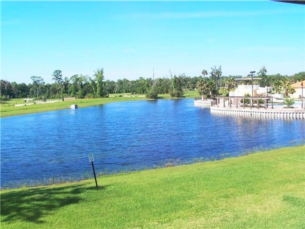 Regal Oaks 5728 photo 29