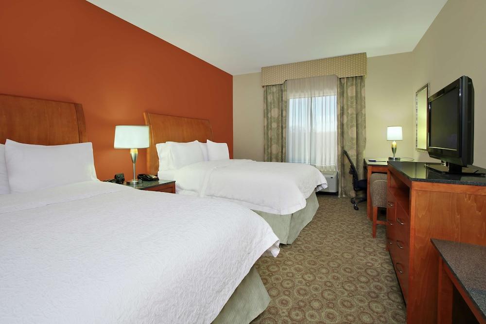 Hampton Inn & Suites Buffalo photo 43
