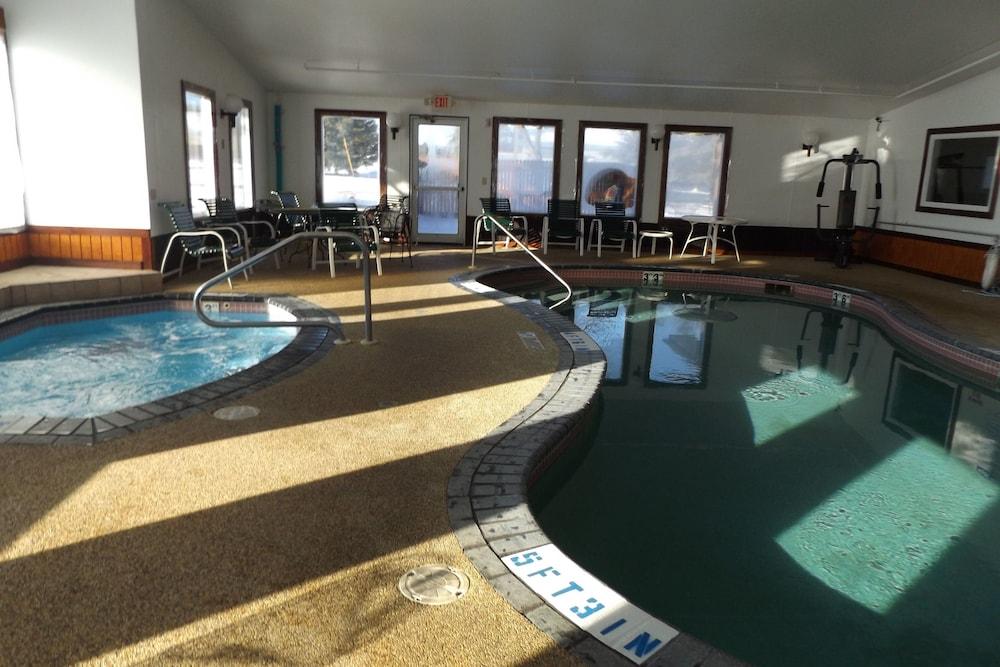 Nisswa Hotel and Suites photo 18