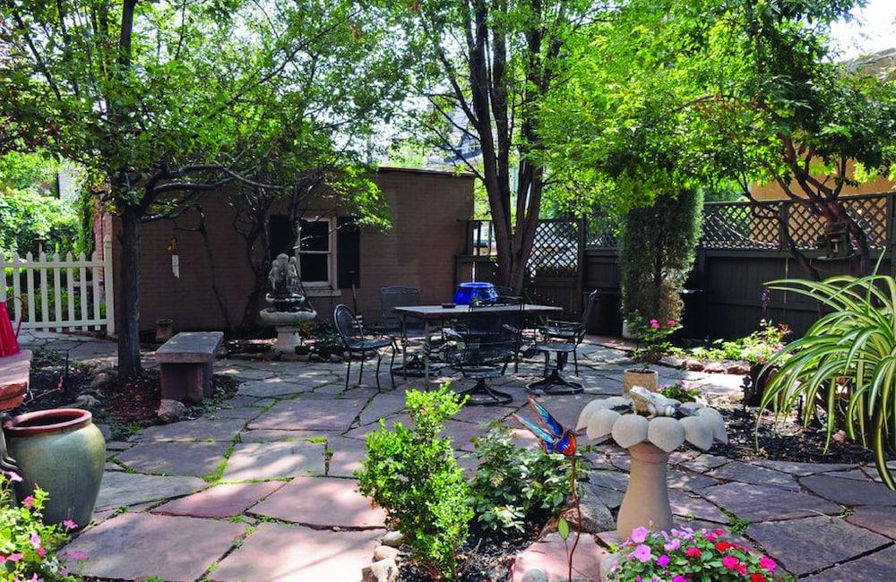 The Holiday Chalet photo 9