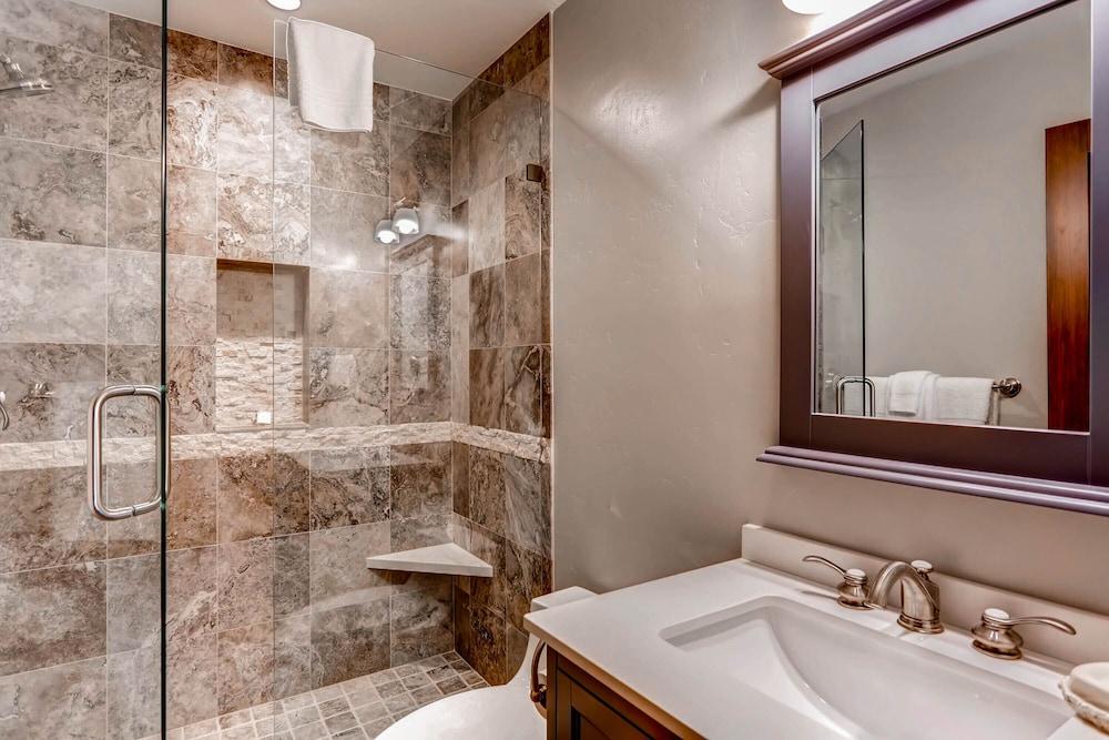Highlands Area by East West Hospitality photo 56