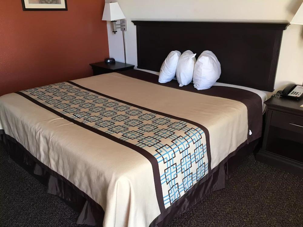 Americas Best Value Inn Hobbs photo 6