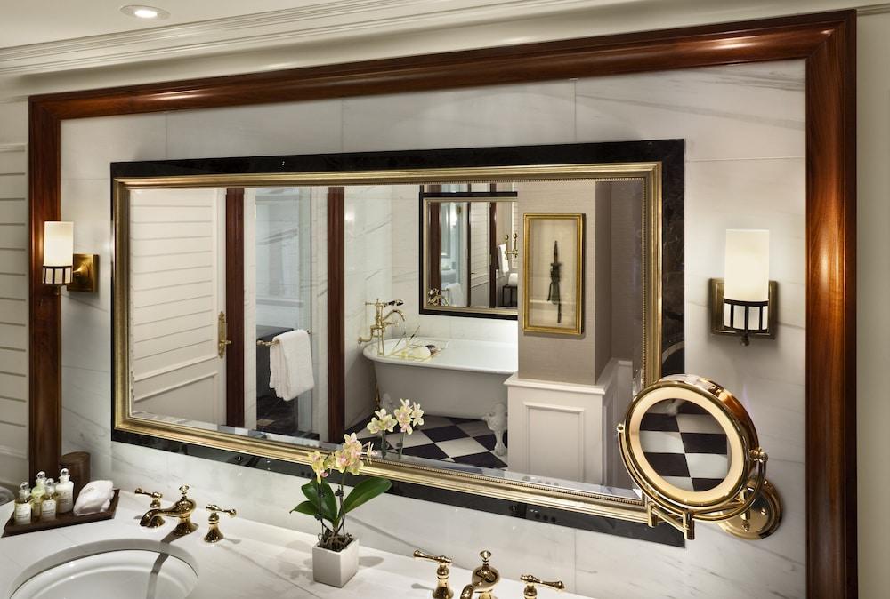 Hotel Plaza Athenee photo 25