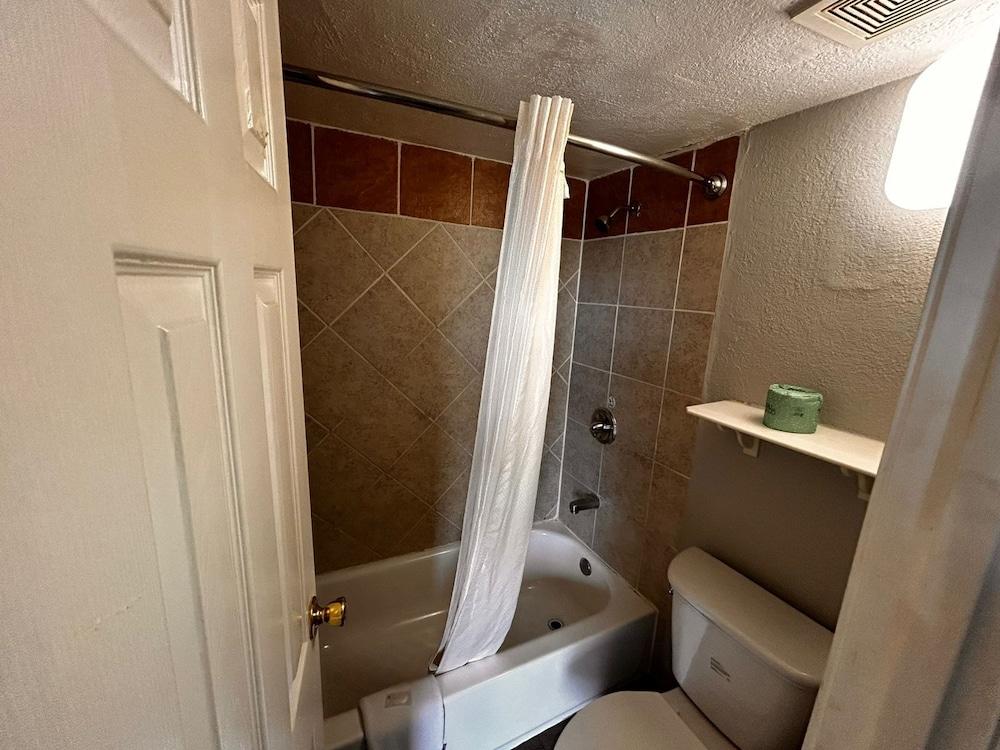 Capital O Kings Inn photo 3