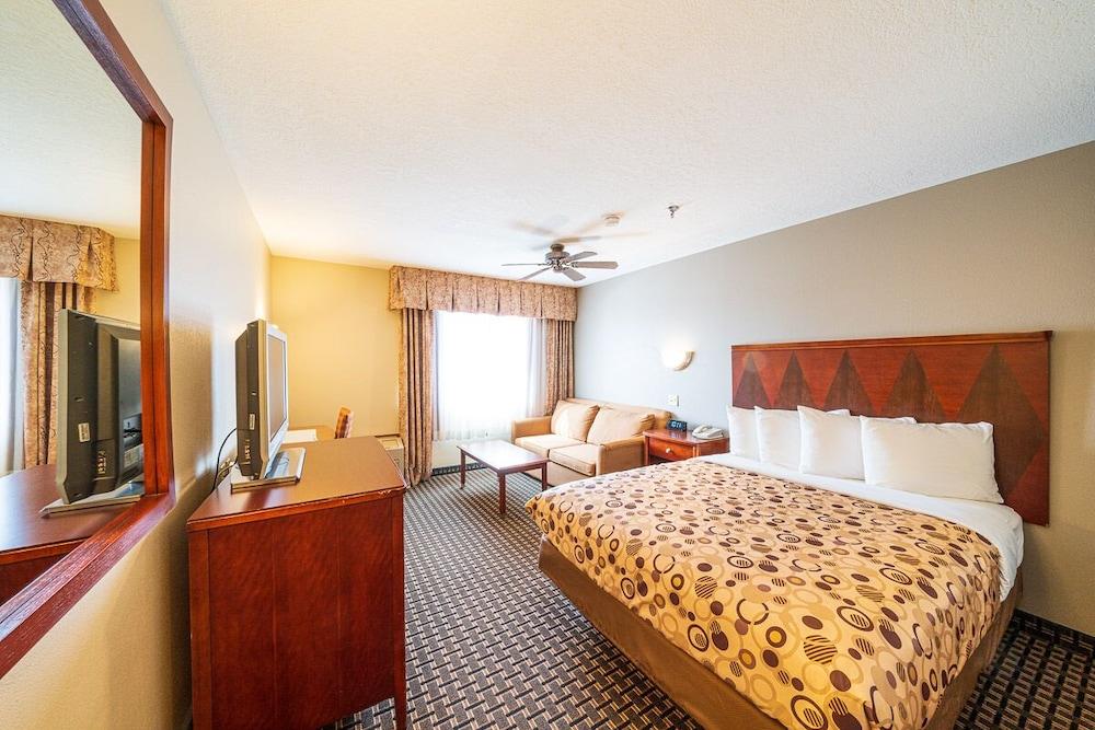 Alpine Inn & Suites photo 7