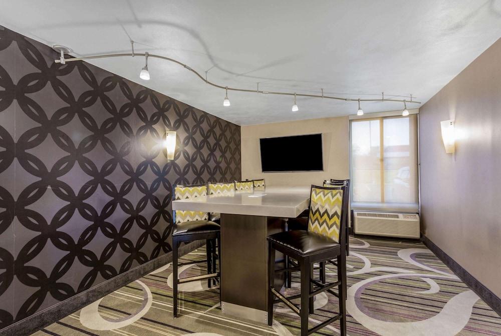 La Quinta Inn by Wyndham Binghamton - Johnson City photo 32