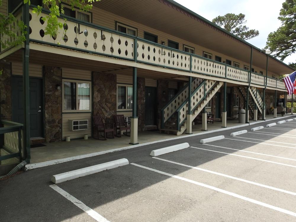Edelweiss Inn photo 1