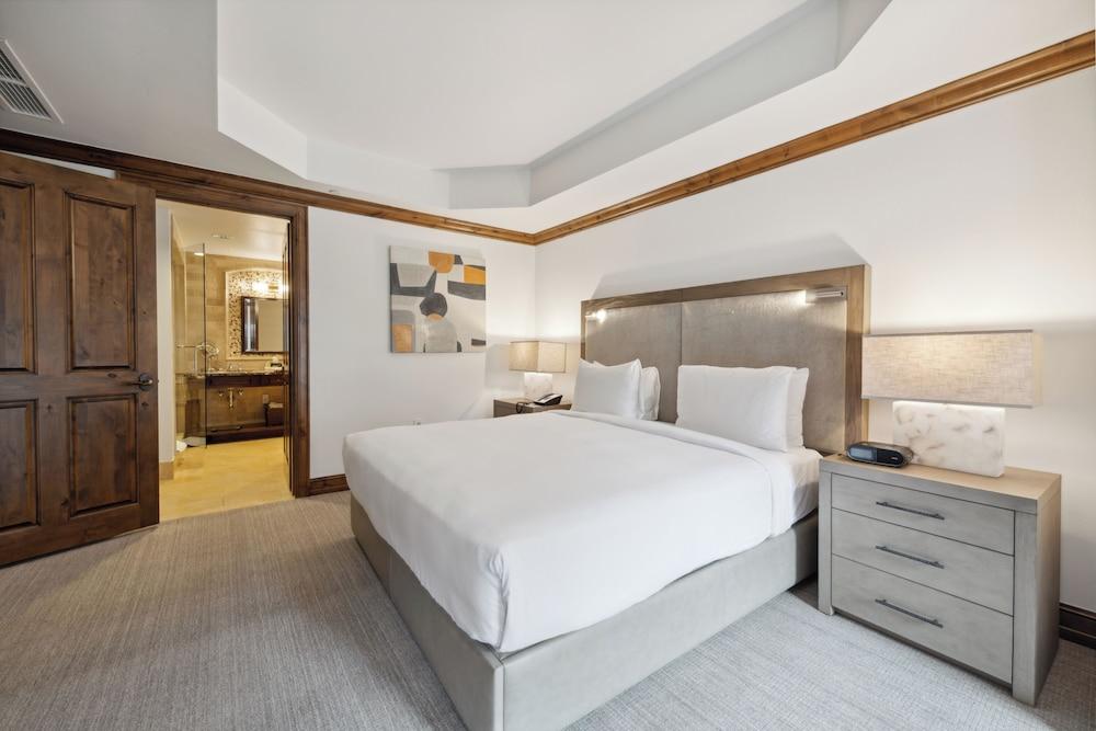 The Aspen Mountain Residences photo 29