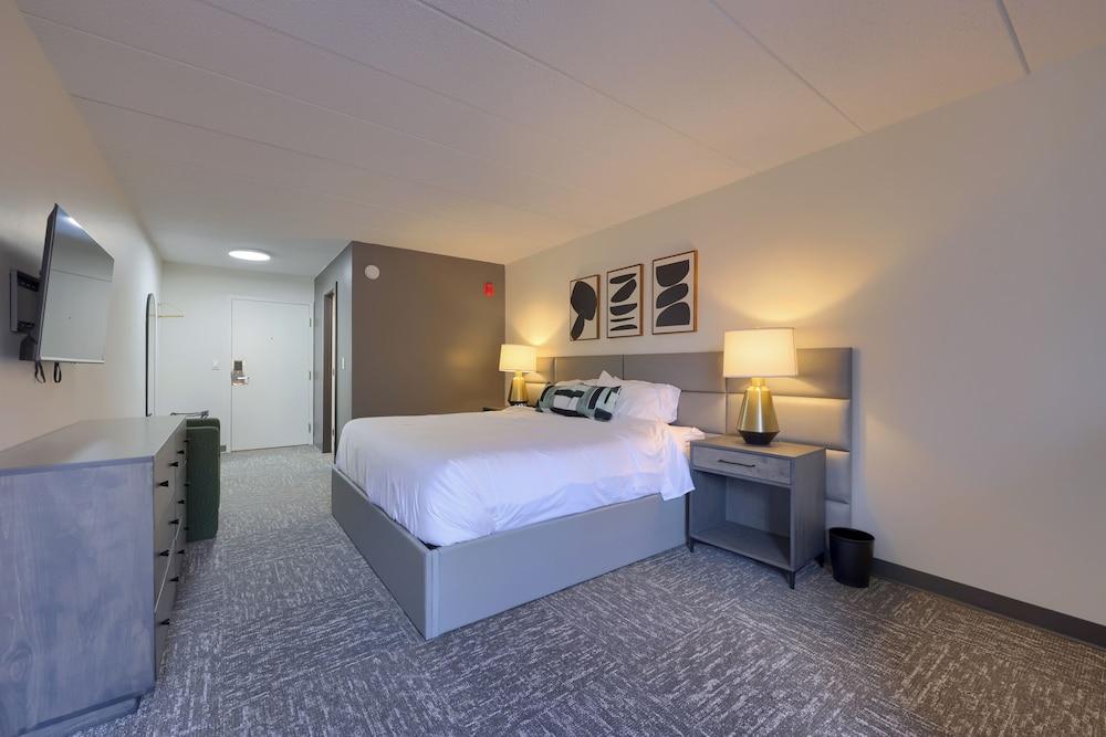 Lititz Pointe Inn and Suites photo 18