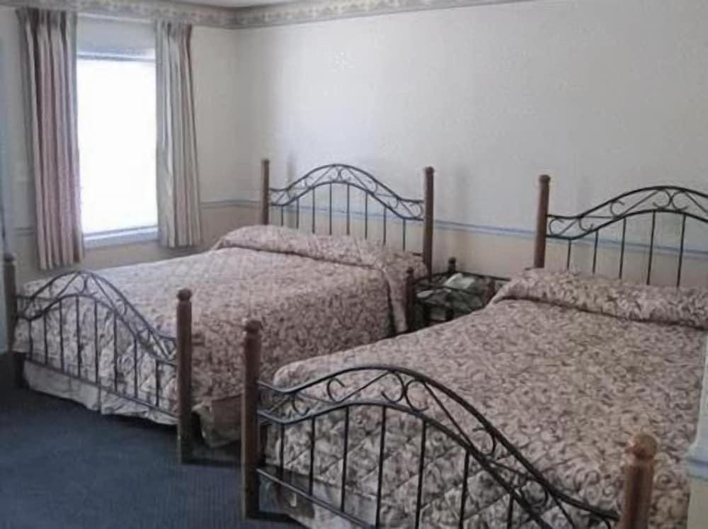 Parsippany Inn and Suites Morris Plains photo 5