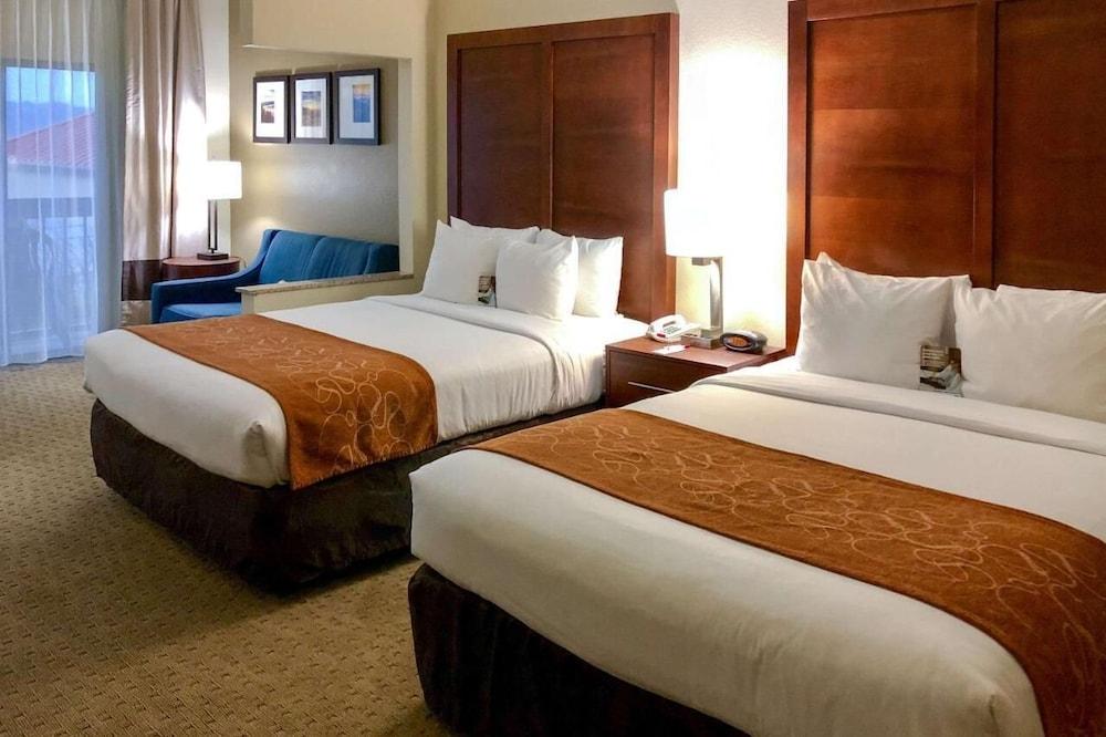Vista Suites of Pigeon Forge photo 4