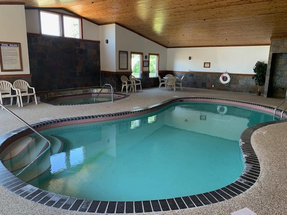 Country Inn Deerwood photo 3