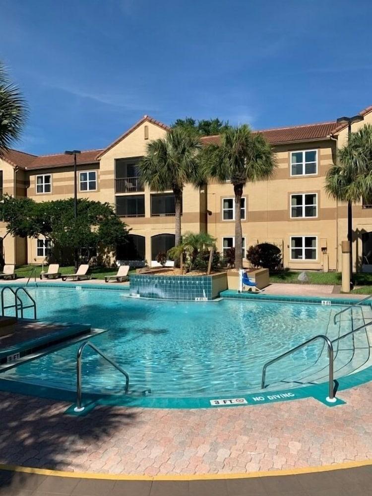 Blue Tree Resort at Lake Buena Vista photo 45