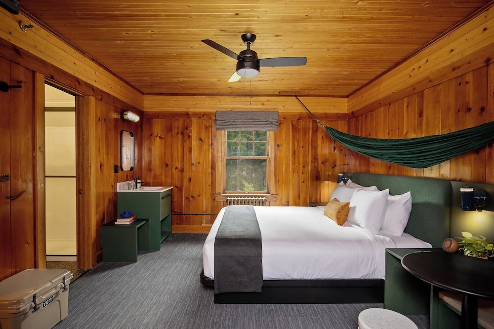 LOGE Glacier photo 41