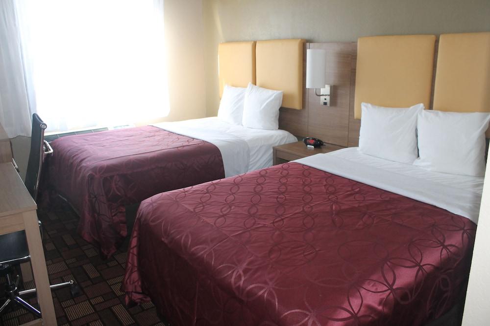 Days Inn by Wyndham Brooklyn Borough Park photo 29