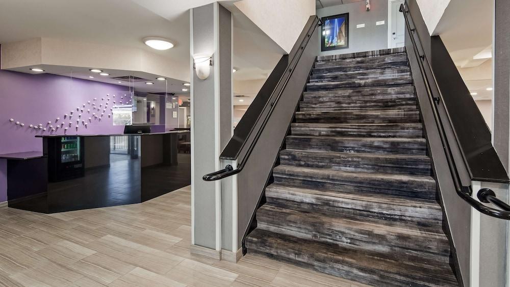 Best Western Paramus Hotel & Suites photo 3