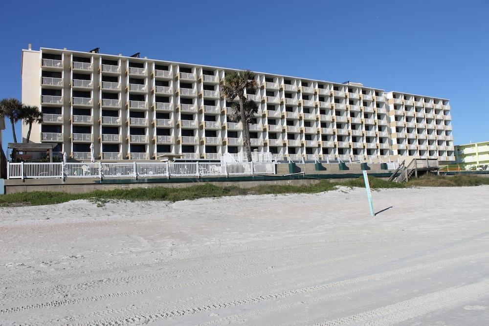 The Maverick Resort photo 1