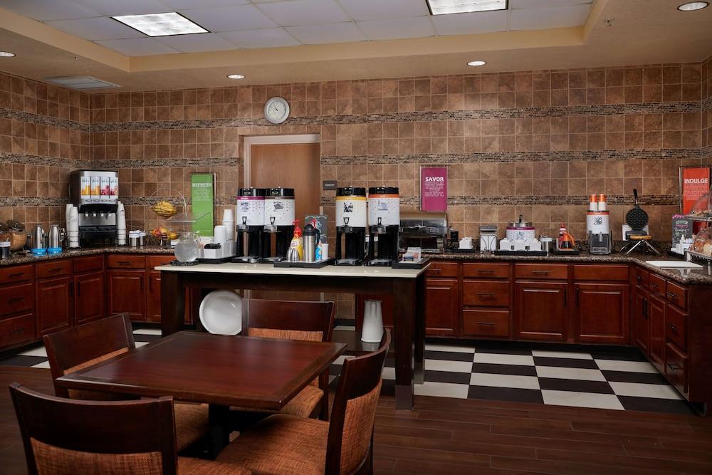 Hampton Inn Phoenix/Glendale/Peoria photo 25