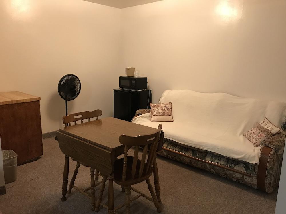Motel Grand photo 3