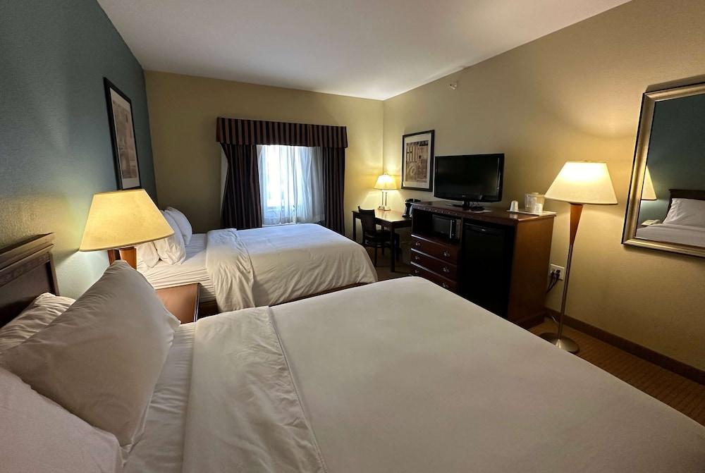 Wingate by Wyndham Newell photo 16