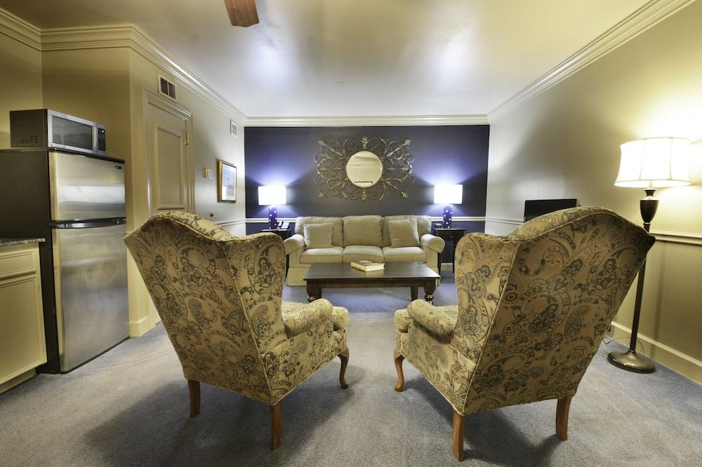 The Remington Suite Hotel and Spa photo 36