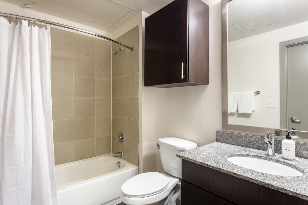 Kasa Love Field-Medical District Dallas photo 45