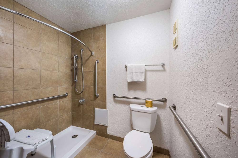 Studio 6 Irving, TX - Irving DFW Airport East photo 26
